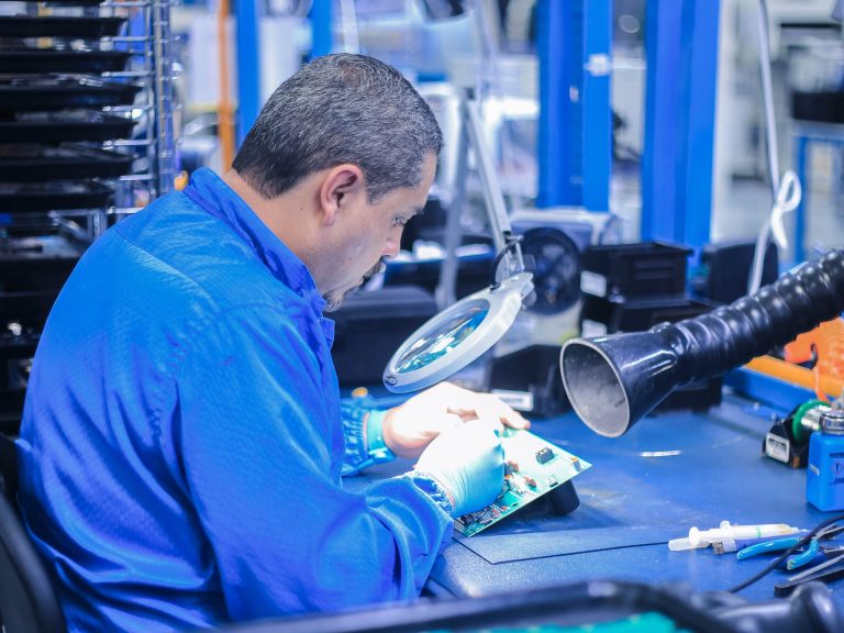 SMD at Variosystems Juarez location